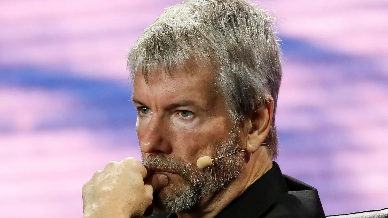 Bitcoin Surges 30%, Traders Eye Musk Impact