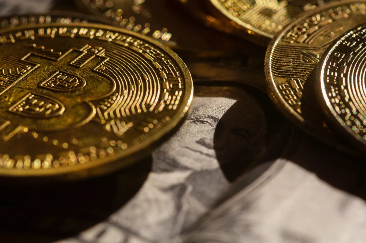 Bitcoin Eyes May Rally as Fed Holds Rates Steady