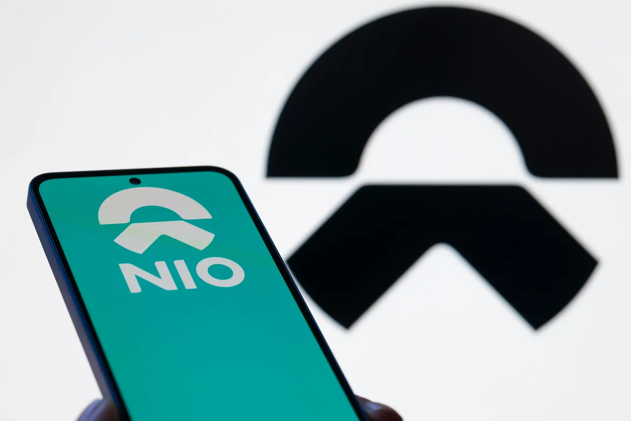NIO's Onvo L80 SUV Launches, Deliveries Start Saturday