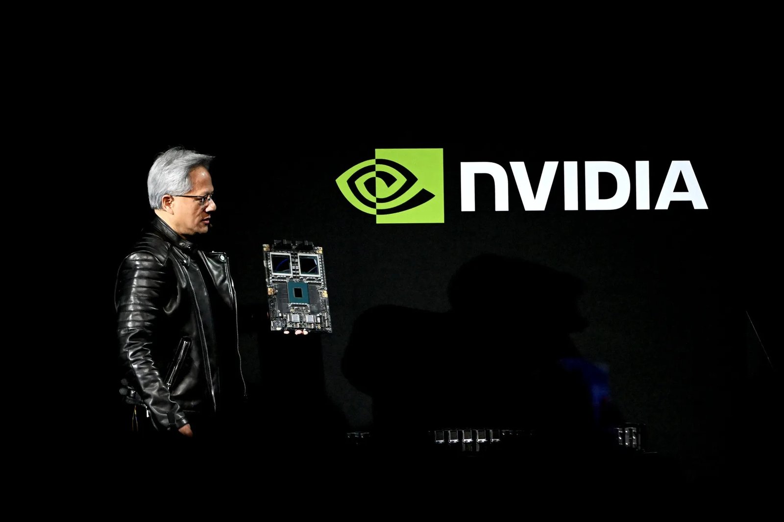 NVIDIA Surges Amid Trump-China Trip, H200 Deal Optimism