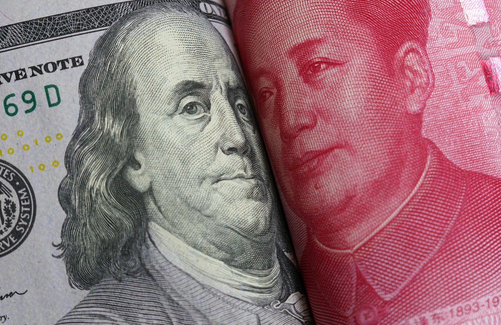 BRICS Shun US Dollar for $214B Yuan Trade Amid Sanctions