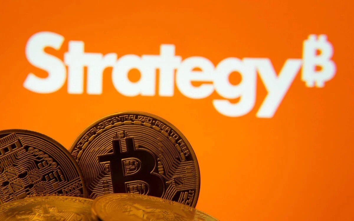 Saylor's MicroStrategy to Sell Bitcoin Amid Crypto Slump