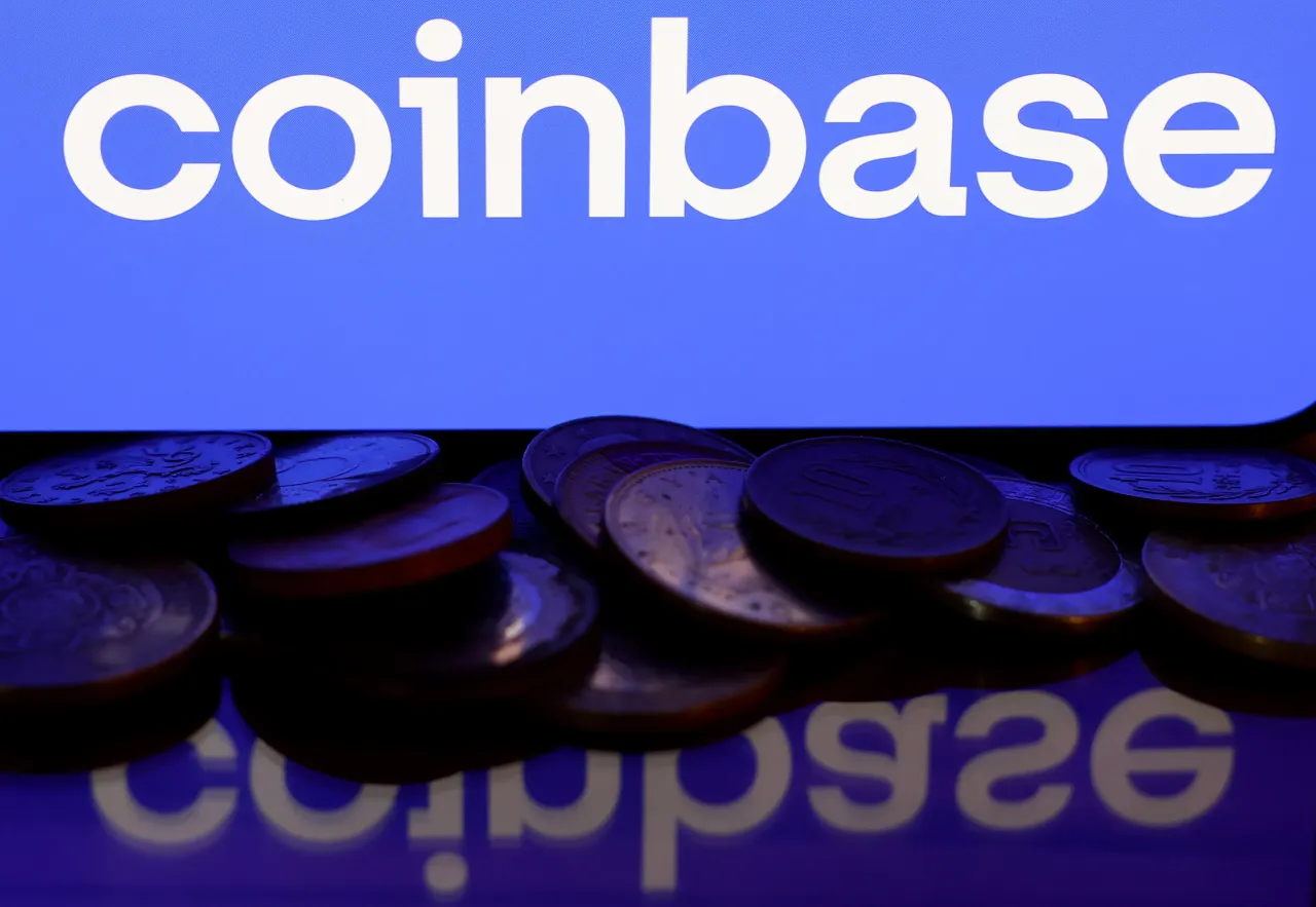 Coinbase Stock Falls Over 4% Despite New Initiatives