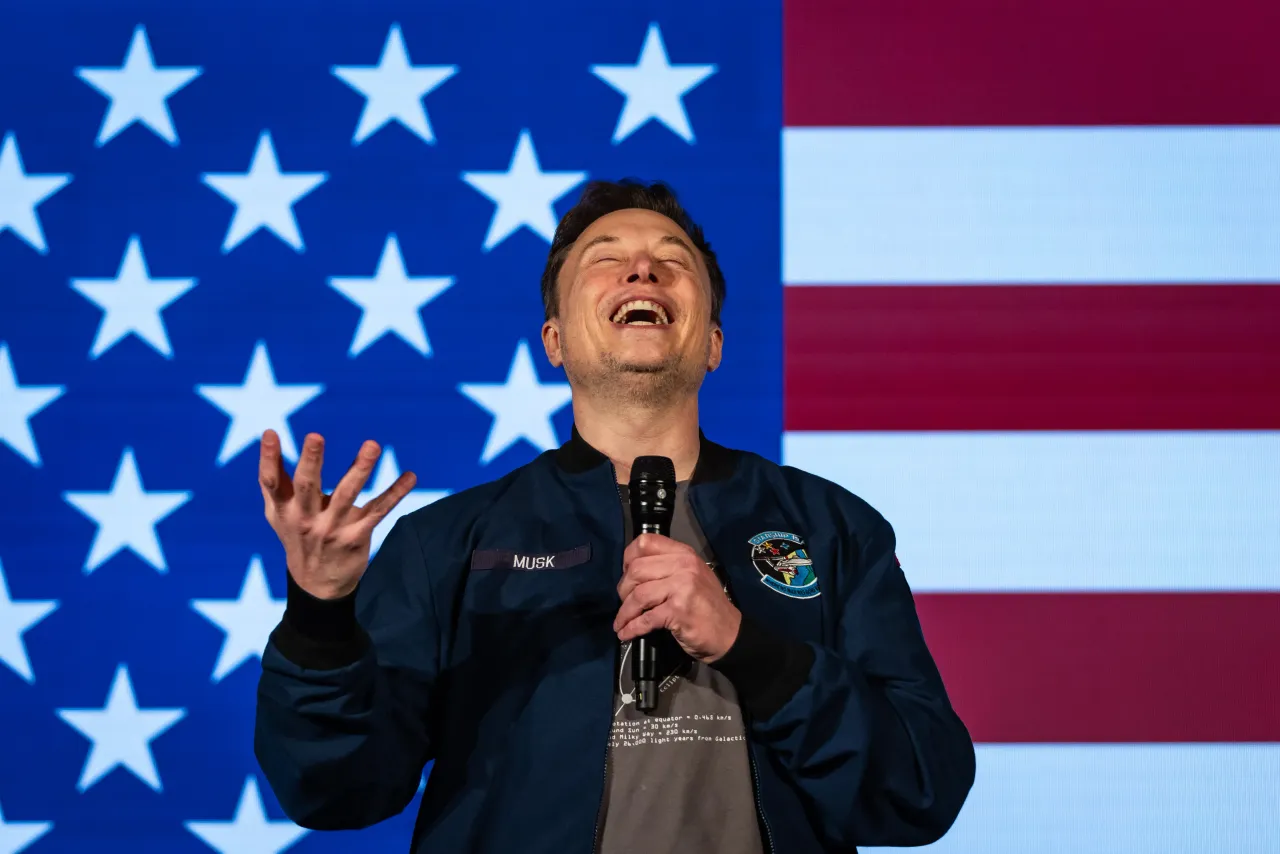 Musk Exercises Options, Boosts Tesla Stake