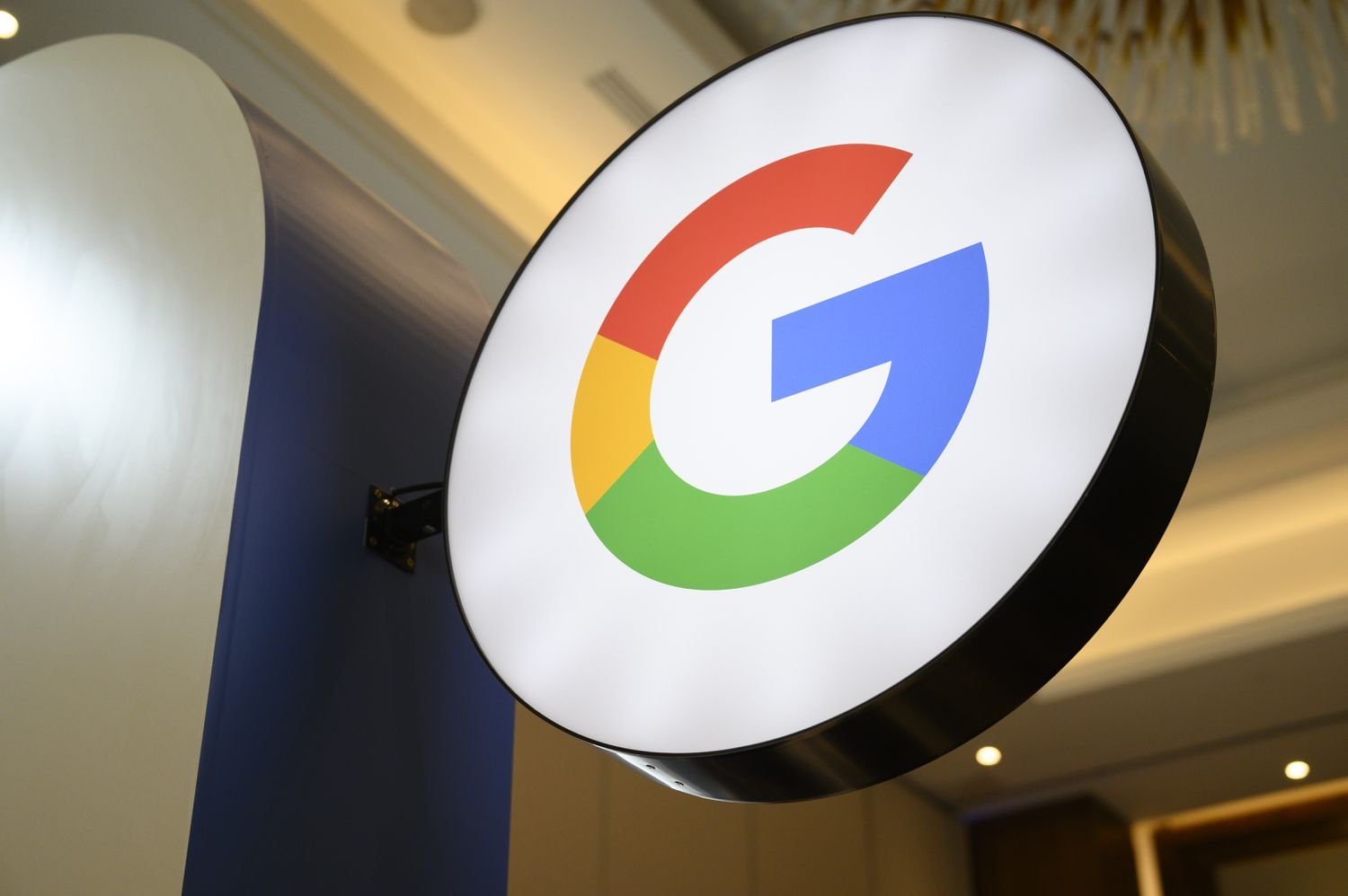 Alphabet Launches Two New AI Models, Eyes Stock Boost