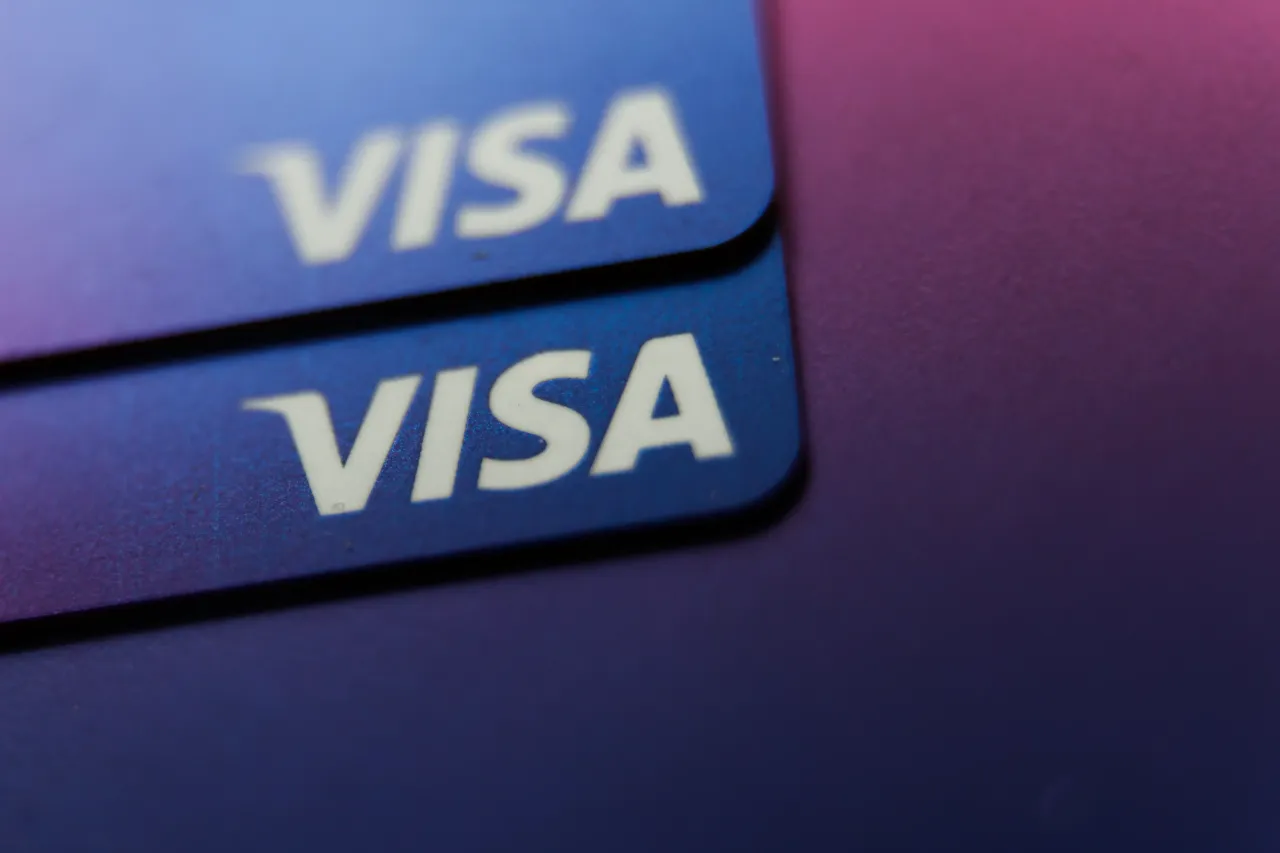 Visa to Cut 2,600 Jobs, Citing AI-Driven Restructuring