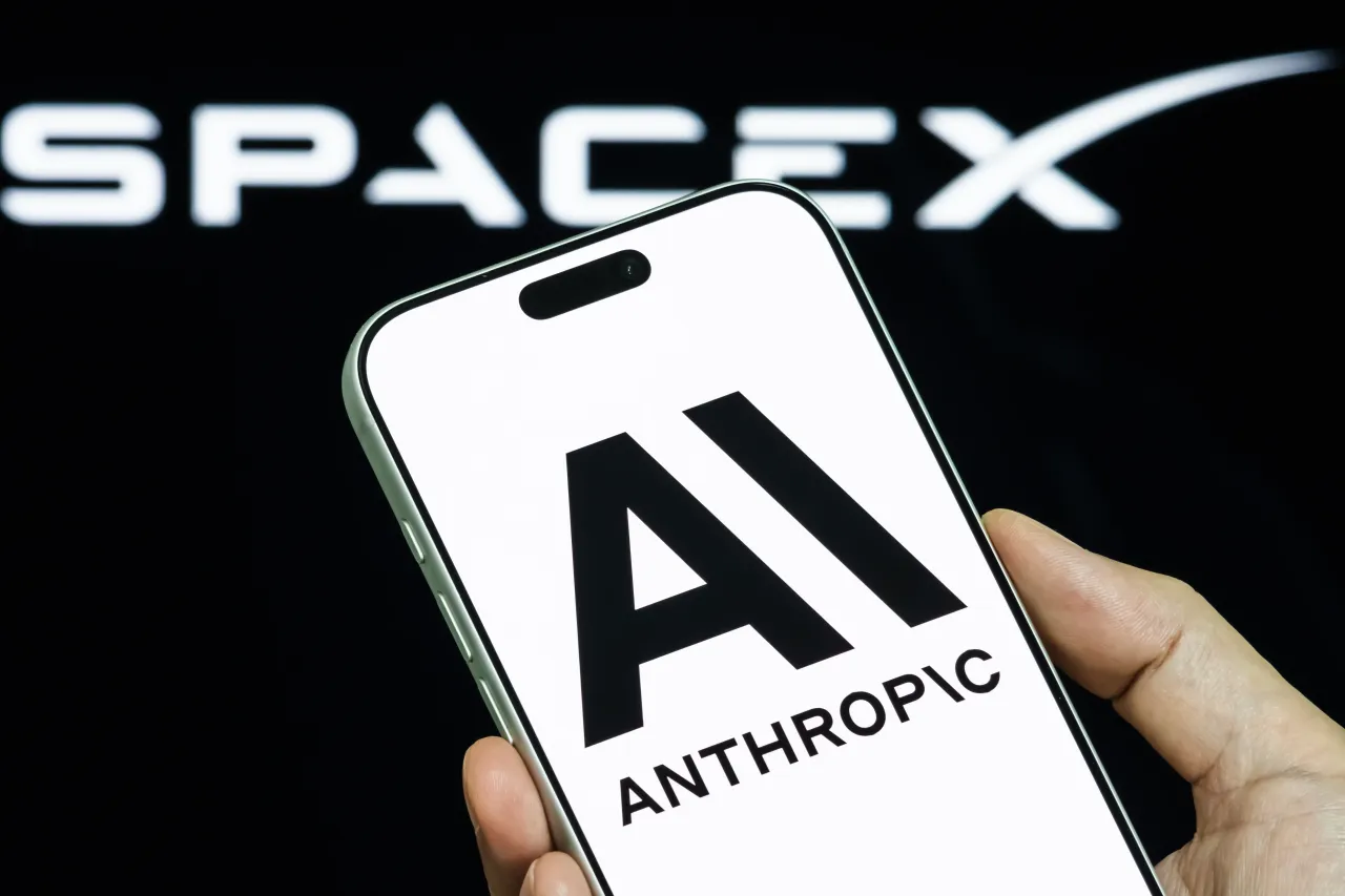 Musk Admits He Was Wrong About Anthropic, Calls It AI Leader