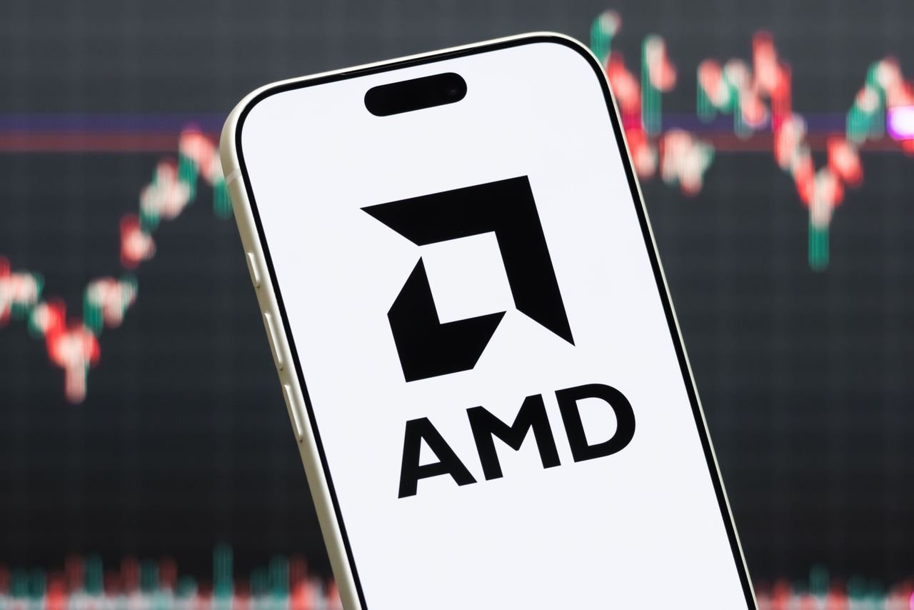 AMD Eyes Billions from Helios as AI Revenue Set to Surge in 2027