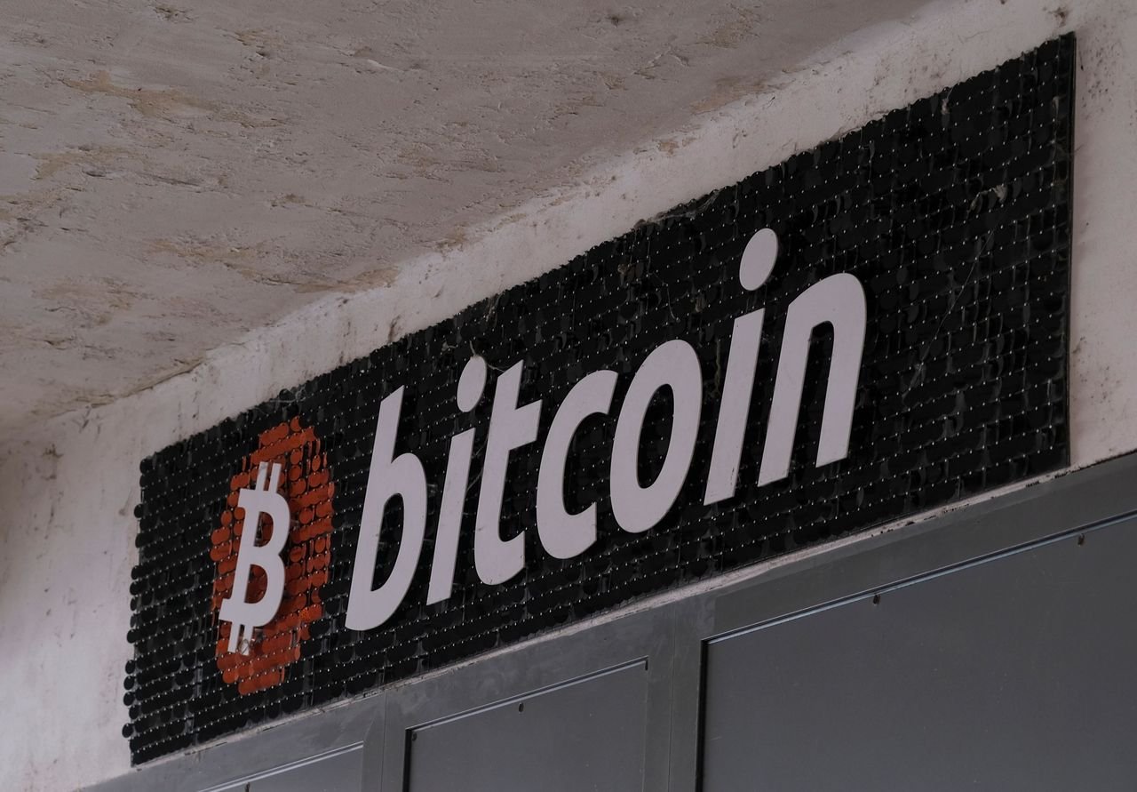 Bitcoin Drawdowns Less Severe as Institutional Trading Soars